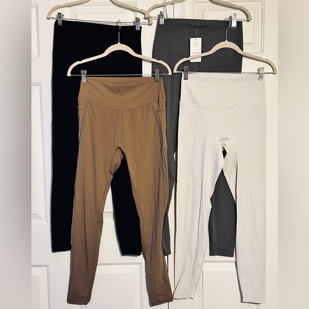 Generic Leggings - Size Large